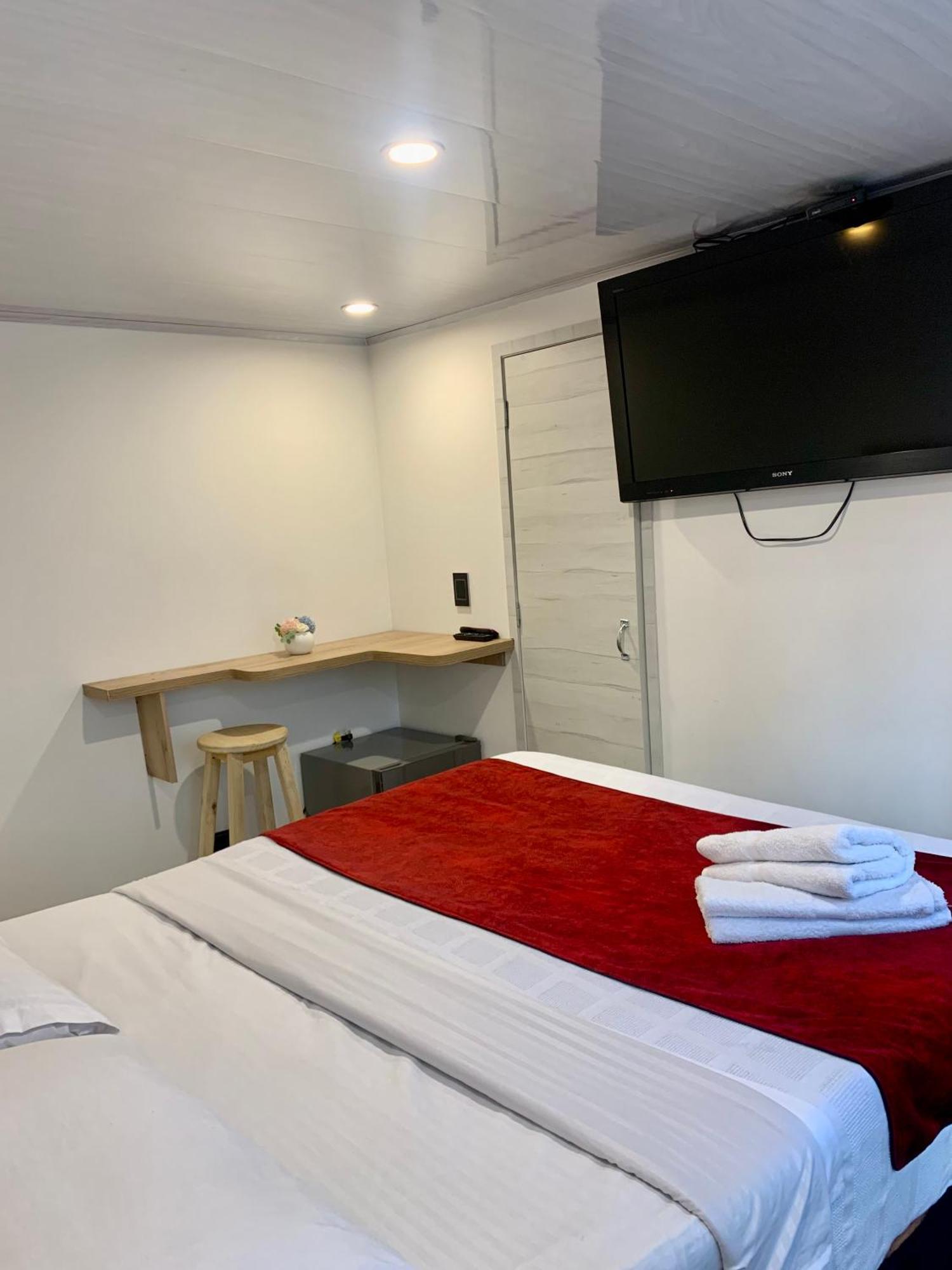 Hotel Urban Center โบโกตา ภายนอก รูปภาพ